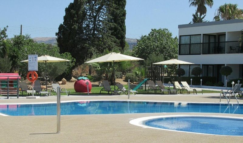 Royal Blue Hotel & Spa Geroskipou Esterno foto