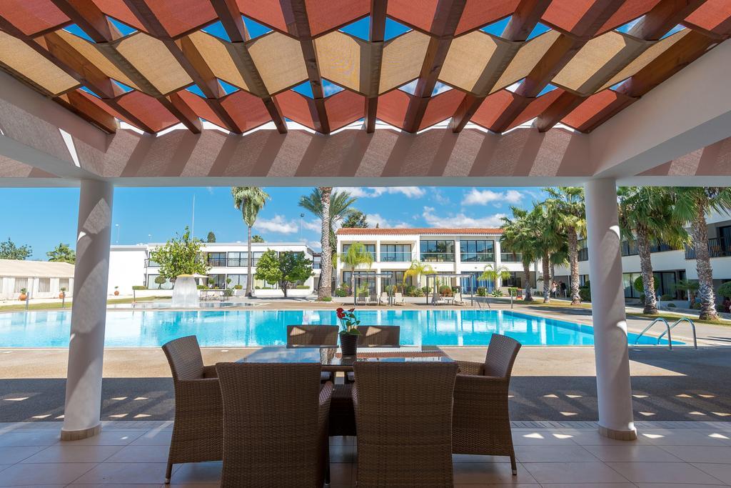 Royal Blue Hotel & Spa Geroskipou Esterno foto