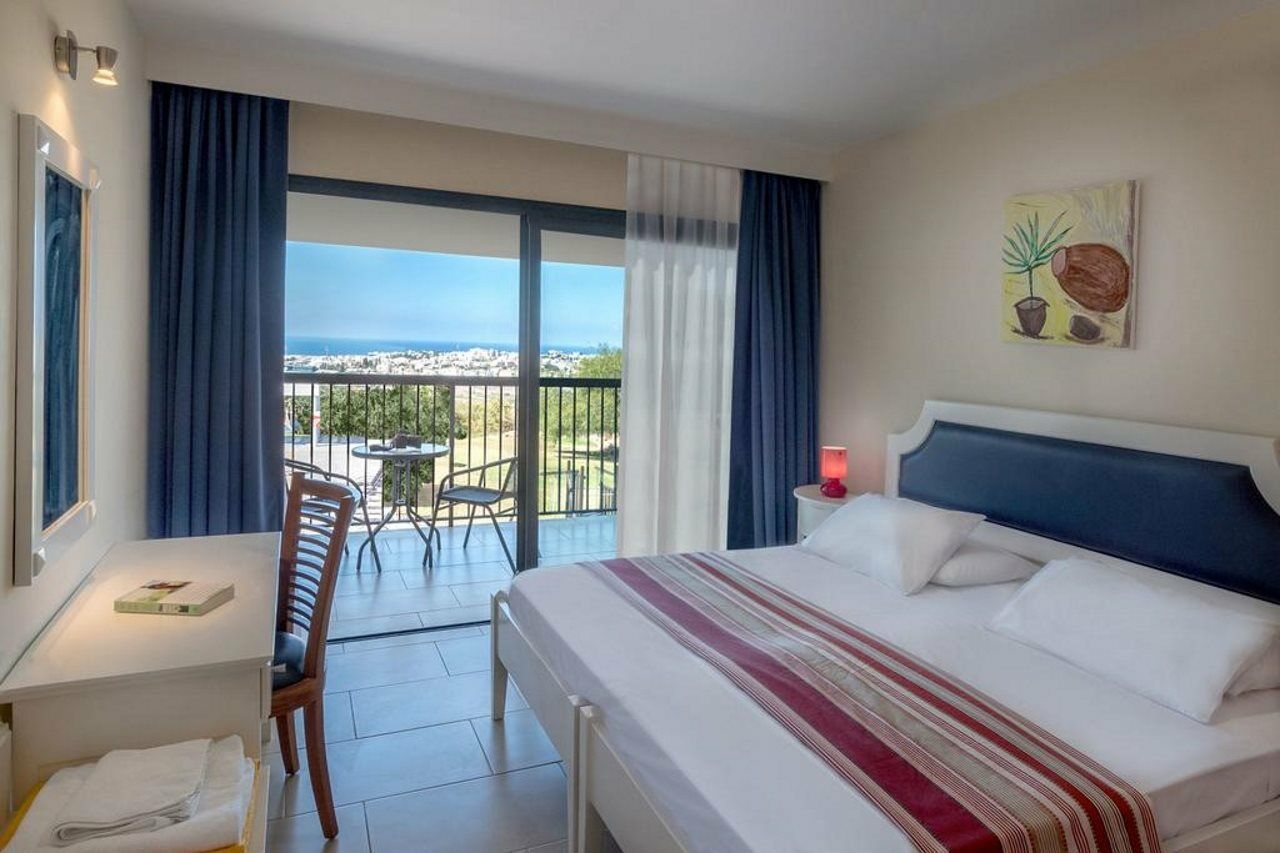 Royal Blue Hotel & Spa Geroskipou Esterno foto